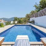 Vilă Margini, Private Pool & Sea View