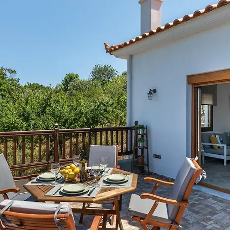 Villa Margini, Aegean Views , Pool Villa, Skopelos