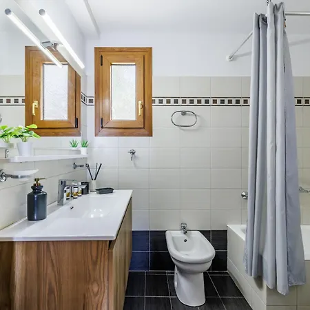 Margini, Private Pool & Sea View Villa