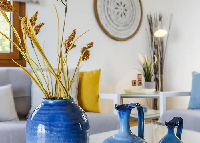 Margini, Private Pool & Sea View 빌라 스코펠로스 타운