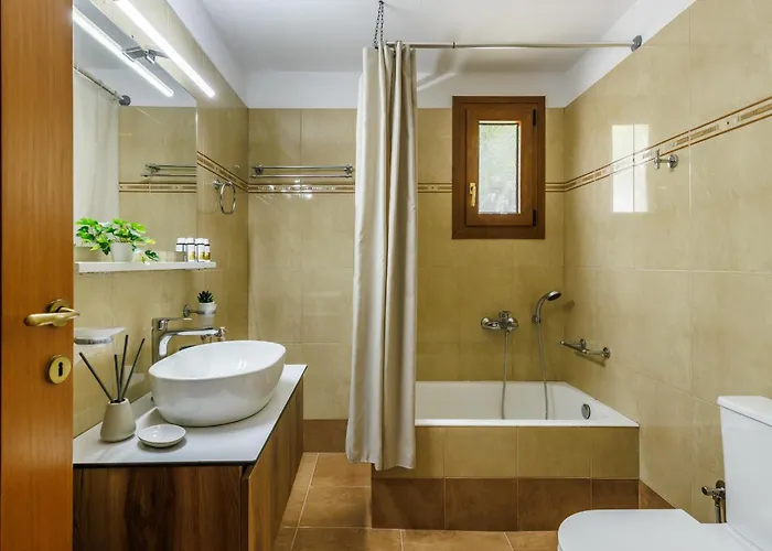 Margini, Private Pool & Sea View 스코펠로스 타운