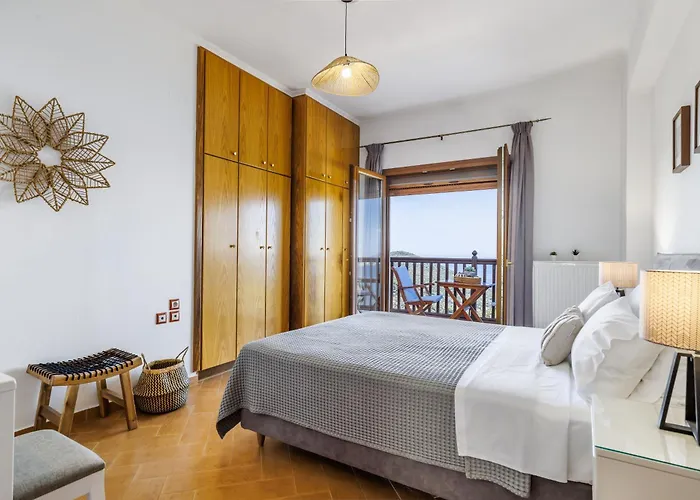 Margini, Private Pool & Sea View *