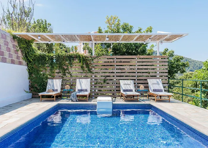 Margini, Private Pool & Sea View 빌라 *